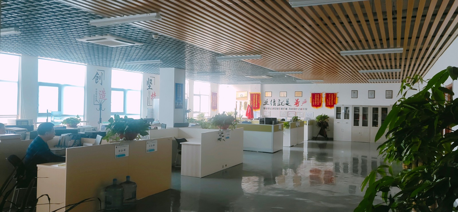 微信图片_202009231003292.jpg